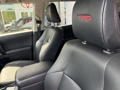 Certified 2021 Toyota 4Runner TRD Off-Road Premium AWD/4WD image 17
