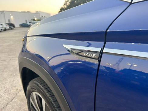 Used 2022 Volkswagen Taos SE w/ Driver Assistance Package image 25