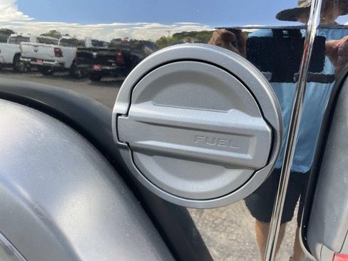 Used 2021 Jeep Wrangler Rubicon AWD/4WD image 15