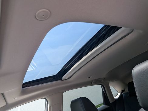 Certified 2024 Honda HR-V EX-L image 10