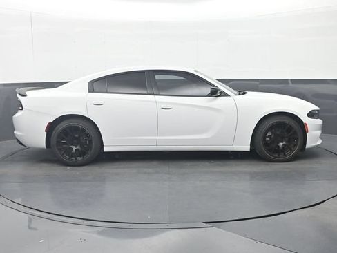 Used 2023 Dodge Charger SXT RWD image 8