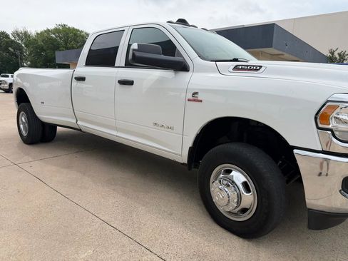 Used 2022 RAM 3500 Tradesman AWD/4WD image 18