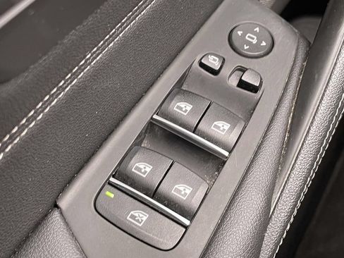 Used 2022 BMW 530i xDrive w/ Premium Package AWD/4WD image 33
