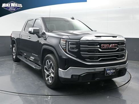 Used 2023 GMC Sierra 1500 SLT w/ SLT Premium Package image 1
