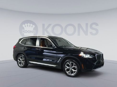 Used 2023 BMW X3 xDrive30i w/ Convenience Package AWD/4WD image 2