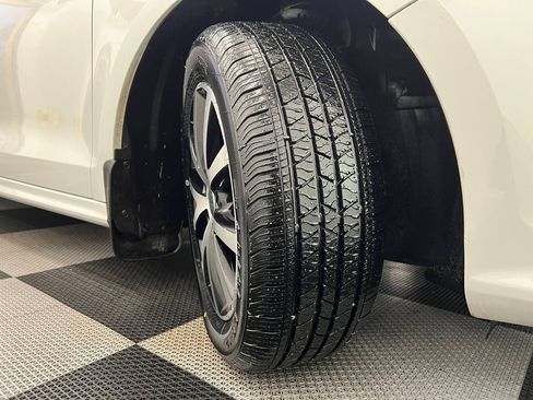 Used 2017 Volkswagen Jetta SE image 28