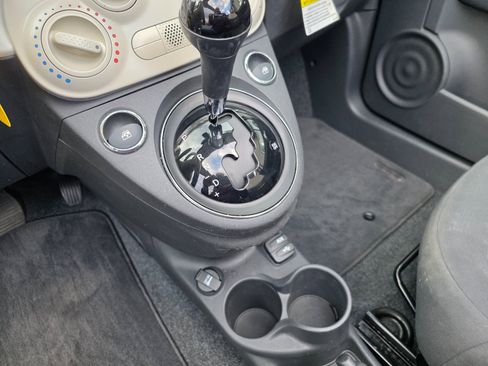 Used 2016 FIAT 500 Pop image 21