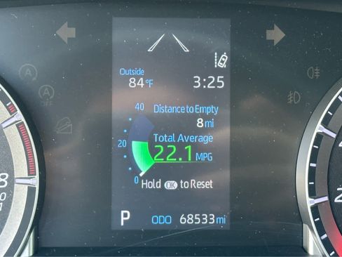 Used 2021 Toyota Highlander L AWD/4WD image 19