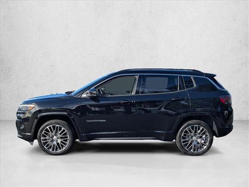 Used 2022 Jeep Compass Limited w/ Elite Group image 8