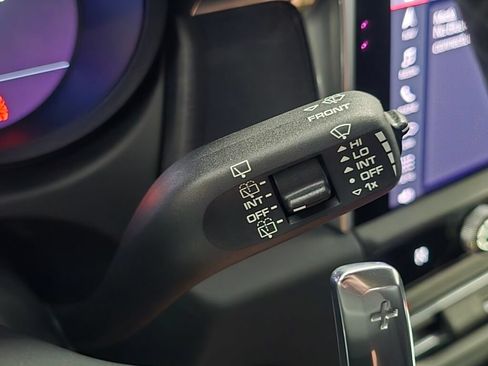 Certified 2024 Porsche Macan GTS AWD/4WD image 37