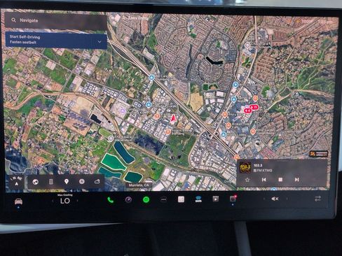 Used 2024 Tesla Model X Plaid image 24