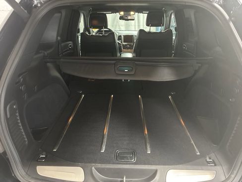 Used 2015 Jeep Grand Cherokee Limited AWD/4WD image 15