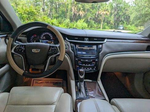 Used 2016 Cadillac XTS Luxury w/ Driver Awareness Package FWD image 9