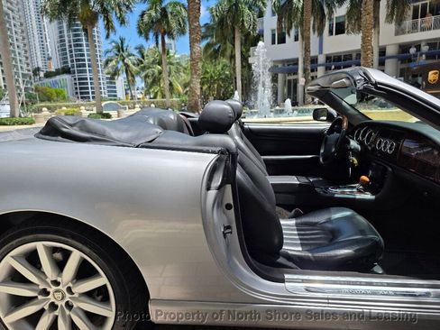 Used 2005 Jaguar XK8 Convertible RWD image 79