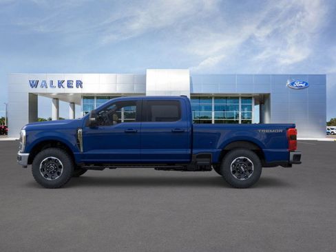 New 2026 Ford F250 Lariat w/ Tremor Off-Road Package image 3