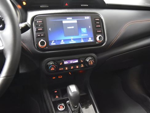 Used 2023 Nissan Kicks SR w/ SR Premium Package image 16