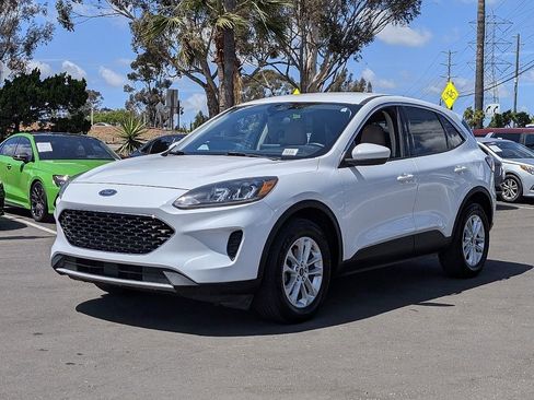 Used 2020 Ford Escape SE AWD/4WD image 6