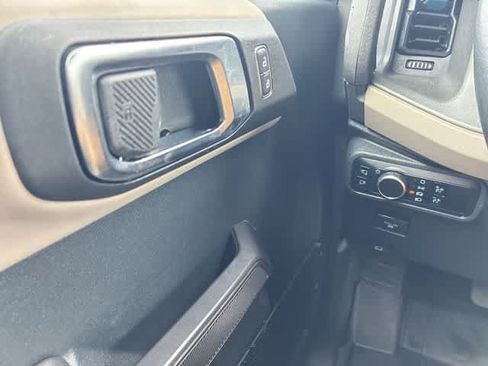 Used 2024 Ford Bronco Wildtrak AWD/4WD image 41