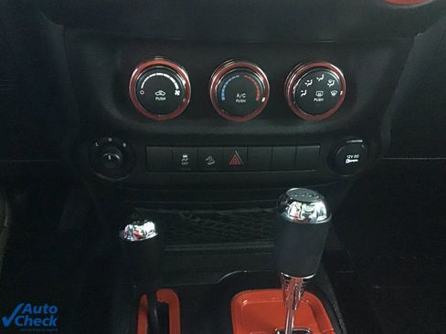 Used 2018 Jeep Wrangler Unlimited Sport S image 30