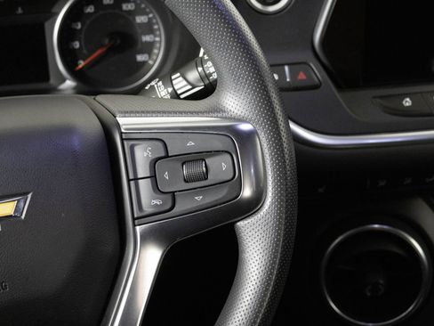 Used 2021 Chevrolet Blazer LT image 32