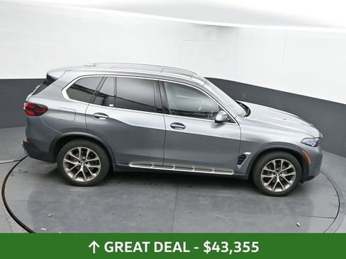 Used 2024 BMW X5 xDrive40i AWD/4WD image 39