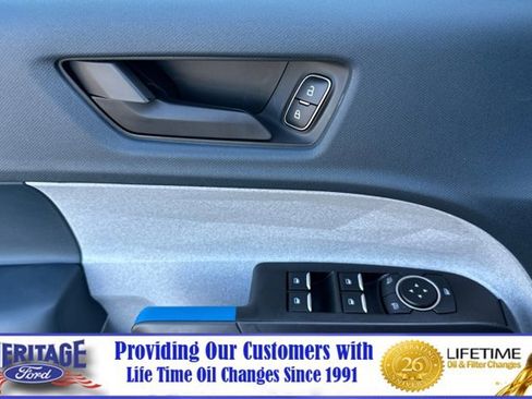 New 2025 Ford Maverick XLT w/ XLT Luxury Package image 11