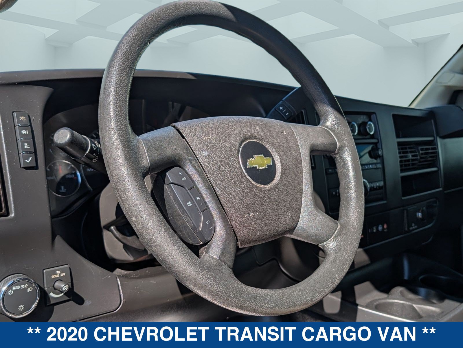 Used 2020 Chevrolet Express 2500 w/ Driver Convenience Package RWD image 20