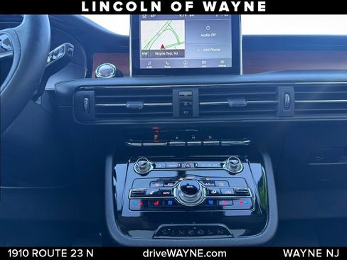 Certified 2022 Lincoln Corsair Reserve w/ Equipment Group 201A image 17