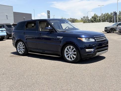Used 2017 Land Rover Range Rover Sport HSE AWD/4WD image 4