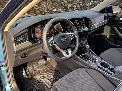 Used 2019 Volkswagen Jetta S w/ Driver Assistance Package image 11