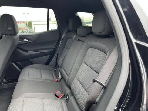 Used 2025 Chevrolet Equinox LT AWD/4WD image 27