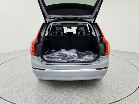 New 2026 Volvo XC90 B6 Plus w/ Protection Package Premier image 15