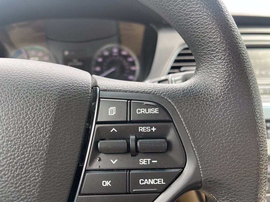 Used 2016 Hyundai Sonata SE FWD image 15