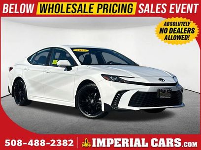 Used 2025 Toyota Camry SE w/ Convenience Package