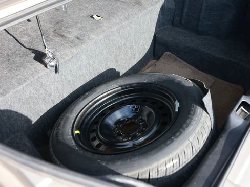 Used 2002 Mercury Grand Marquis LS image 24