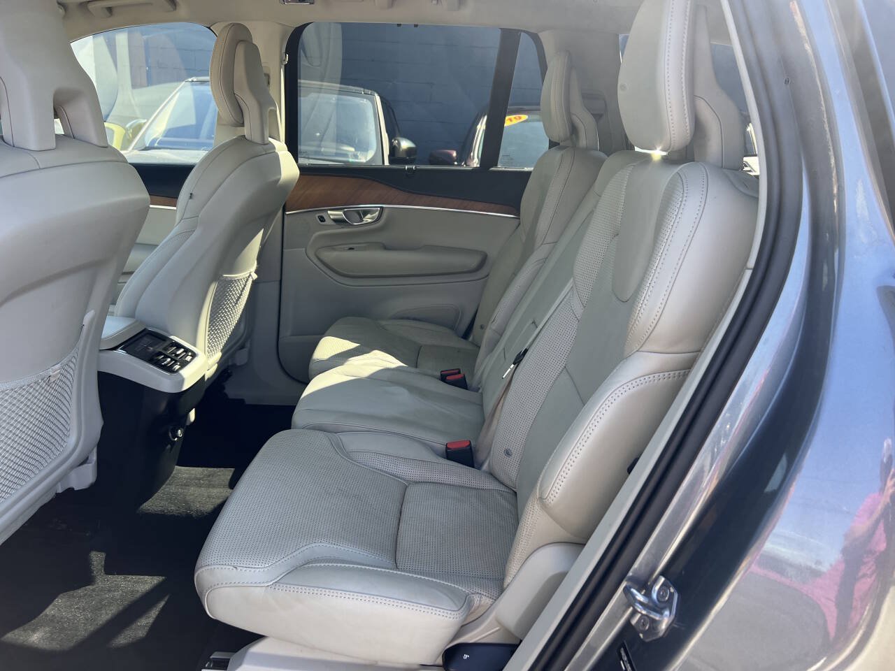 Used 2018 Volvo XC90 T6 Inscription w/ Convenience Package AWD/4WD image 8