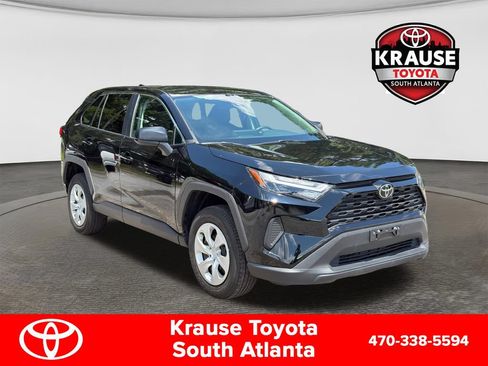 Used 2025 Toyota RAV4 LE AWD/4WD image 1