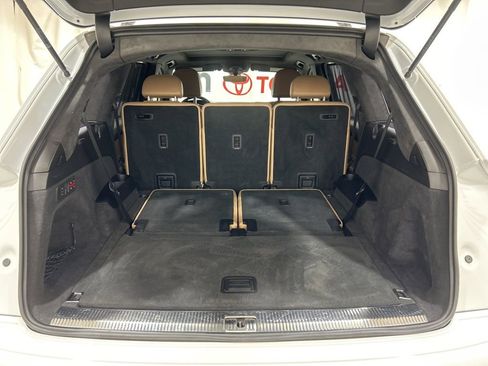 Used 2022 Audi Q7 3.0T Prestige image 19