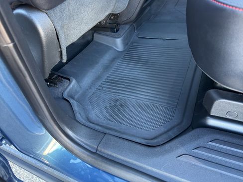 Used 2025 Chevrolet Traverse Z71 w/ Driver Confidence Package image 42