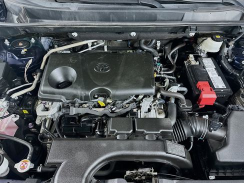 Used 2021 Toyota RAV4 Limited image 34