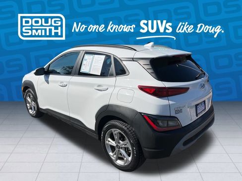 Used 2023 Hyundai Kona SEL image 4
