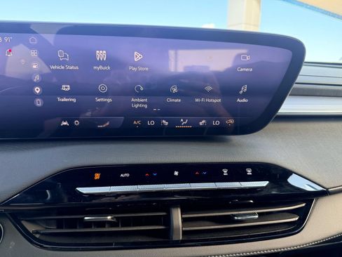 Used 2026 Buick Enclave Preferred FWD image 20