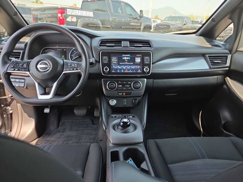 Used 2024 Nissan Leaf S FWD image 18