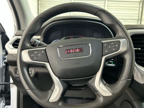 Used 2022 GMC Acadia SLE w/ Driver Convenience Package AWD/4WD image 8