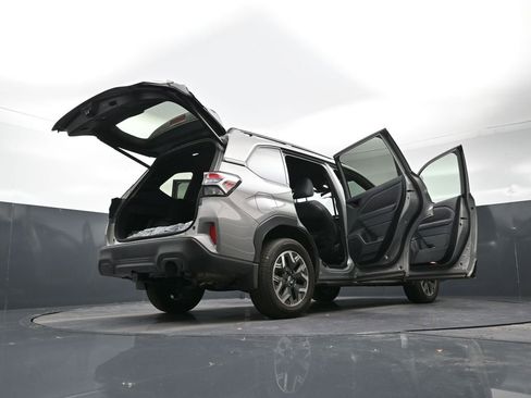 Certified 2025 Subaru Forester Premium w/ Convenience Package #1 image 33