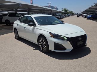 Used 2025 Nissan Altima 2.5 SV FWD video 2