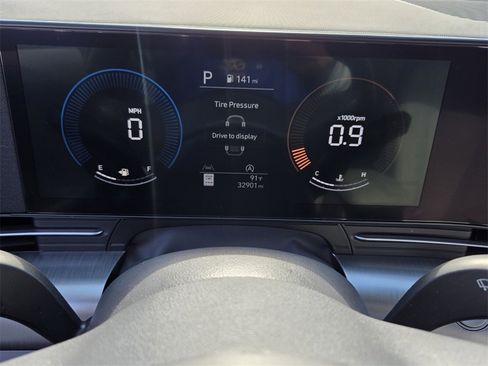 Certified 2024 Hyundai Kona SE image 25