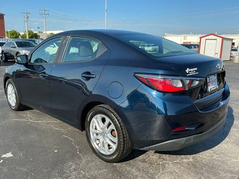 Used 2018 Toyota Yaris iA FWD image 7