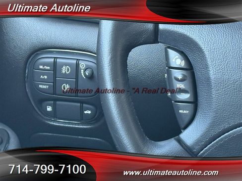 Used 2004 Jaguar XJ8 image 18