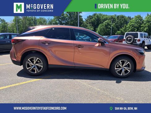 Used 2023 Lexus RX 350 Premium Plus w/ Accessory Package (Z1) AWD/4WD image 8